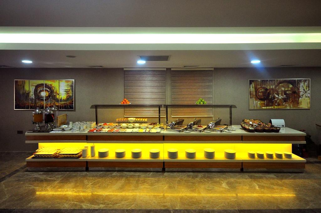 Starton Hotel Ankara Exteriör bild